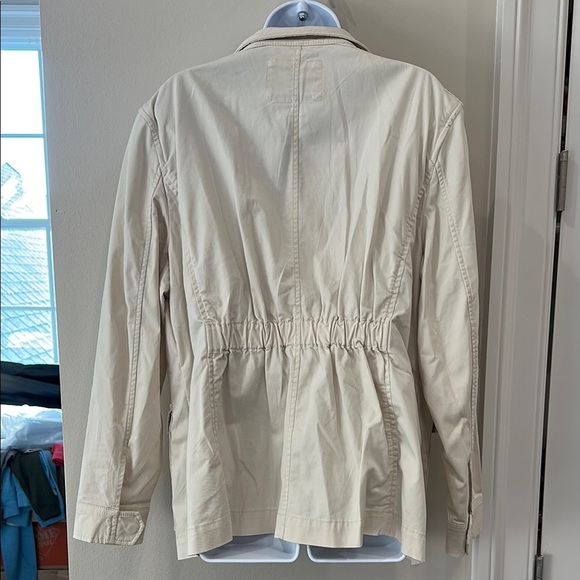 NWT Women's Cream Banana Republic Jacket- XL - Picture 9 of 11